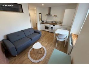 STUDIO 25 m² – 450