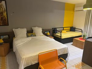 Studio Meublé avec accés mer et piscine