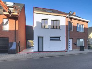 Huis te huur in Poperinge met 4 slaapkamers