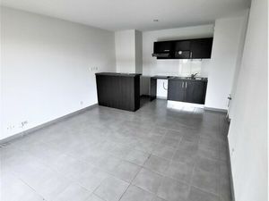 Location Appartement 2 pièces 39m² LAUNAGUET 31140