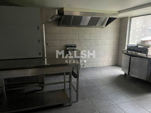 Location Local commercial 85m²