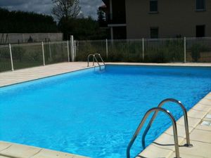 Location Appartement 2 pièces 39m² CREUZIER LE VIEUX 03300