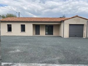 Location Maison 4 pièces 94m² COULONGES SUR L AUTIZE 79160