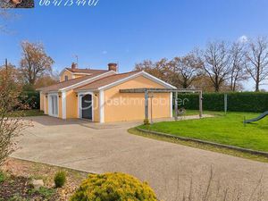 Maison traditionnelle de 141 m² à La Roche-Sur-Yon
