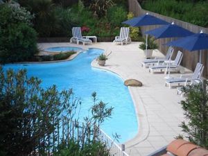 Hôtel murs et fonds à 5 minutes de l'océan