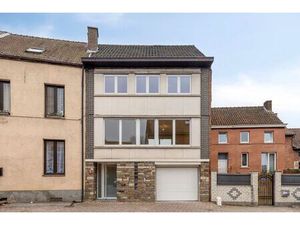 Instapklare woning met 3 slpk  garage en tuin!