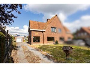 Halfopen woning met 3 slpks  garage en tuin te Oudenaarde