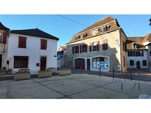 Salies-de-Béarn – Maison de ville à fort potentiel à rénov