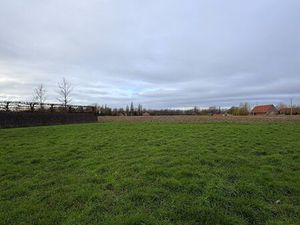 Bouwgrond voor ruime open bebouwing te koop op perceel van 1560.00 m² in Gullegem