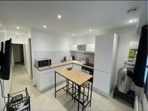 Magnifique logement rénové centre ville