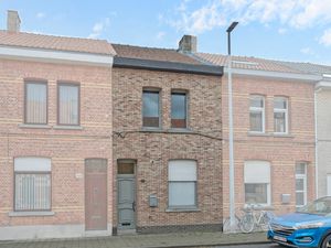 Huis te koop in Sint-Niklaas met 3 slaapkamers