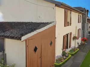 Immeuble à vendre VITTEL 200m2 99 500€