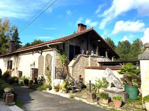 Lieu Unique  Ancien Moulin Restauré  Piscine Couverte  Dépendances  Vue et Rivière