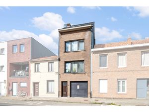 Huis te koop in Sint-Niklaas met 3 slaapkamers