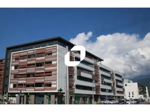 A LOUER  RARE SUR SECTEUR