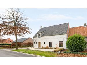 Huis te koop in Retie met 4 slaapkamers