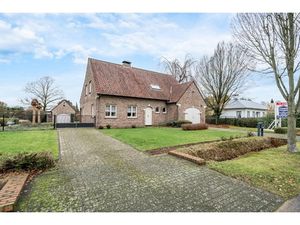 Huis te koop in Rijkevorsel met 4 slaapkamers