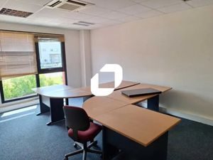 Location Bureau Beychac Et Caillau 33750