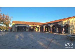 Vente Bureaux et commerces à Saint-Jean-Pla-de-Corts (66490) : à vendre / 87m² Saint-Jean-