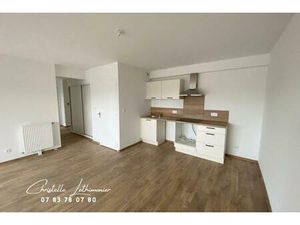 Appartement Dinard 3 pièces - 68 94 m2 - Jardin de 40 57 m2 + Garage