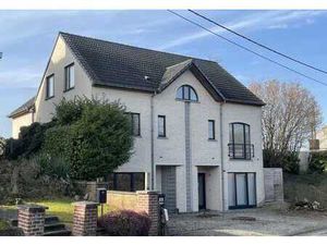 Vaste et lumineuse villa 6 ch / bur