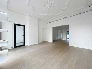 IMMO REGARD - Une porte qui s'ouvre - 02 653 09 40