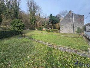 Belle parcelle à bâtir de 4 ares 15 ca  très belle situation