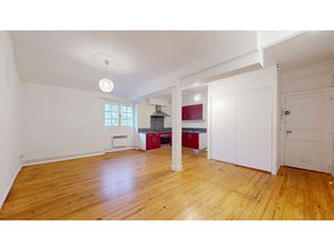 Petit Bayonne - Beau T2bis en dernier étage - 61 m2