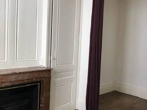 Location appartement 2 pièces 36 m² à Lyon 7 (69007)