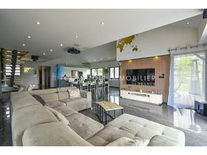 Propriete 8pièce(s) 4chambre(s) 185 m² Aiguebelette-le-Lac (73610)