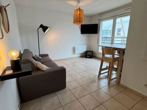 Studio avec grande terrasse + garage fermé – Dernier étage – Annemasse