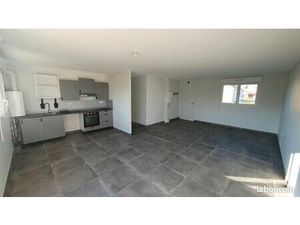 Maison 80m² + garage + terrain et place de parking