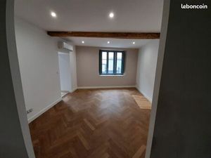 Maison de ville rénovée – 110 m² – 4 chambres – Centre de Lavaur