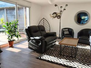 Maison meublée 3 chambres   jardin  libre de suite