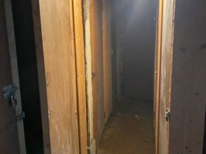 Cave 4 m2 à 5 mn à pied de la gare