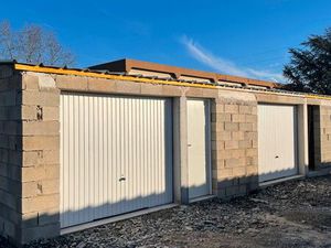 Garages 30m² Jarlard