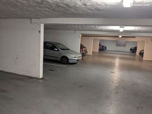 Parking sécurisé en sous-sol