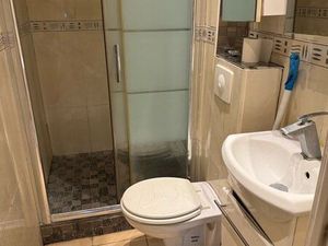 Studio meublé à louer