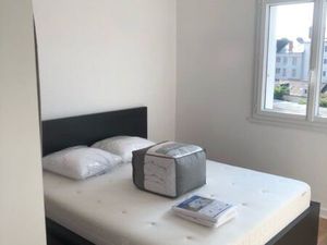 Meublé - T2 - 47m2 rénové - exposé Ouest