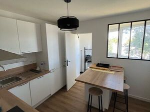 À LOUER – Appartement T3 meublé – 67m² – Refait à neuf – Proche Facultés (Brest)