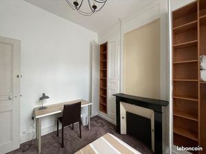 Chambre près hyper-centre dans grande maison