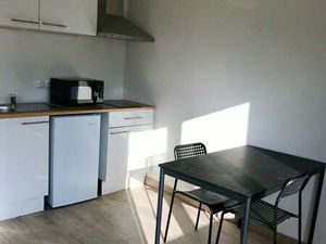 Appartement T1 rénové et meublé
