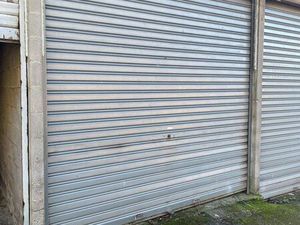 Garage/box centre ville
