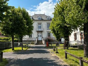 Appartement meublé (PENSEE) dans une villa de standing avec Terrasse  Espace vert ... Just