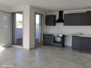 Récent et moderne F3 proche du centre