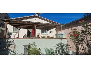 Charmante maison avec de beaux volumes