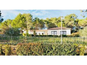 Bagnols-en-Forêt 83600 Villa 4pièces avec piscine