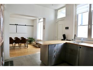 Maison à vendre 4 pièces  sous sol  cave  garage  atelier  + studio à amenager  sur une pa