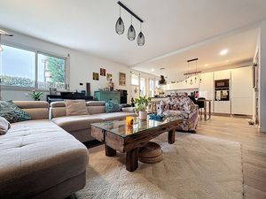 Appartement à vendre 5 pièces FERNEY VOLTAIRE (01)