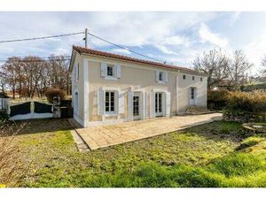 Maison de caractère 95 m² – 3 chambres – Terrain 700 m²